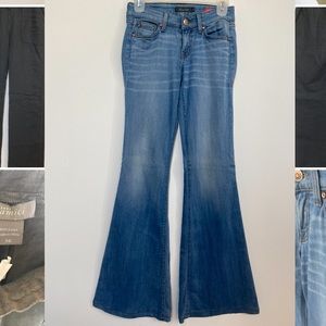 Level 99 Flare/Bootcut Jeans Medium Wash